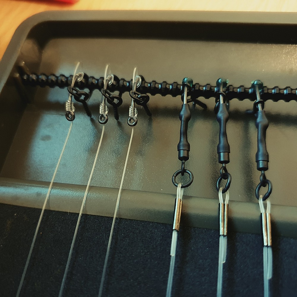 3 Ronnie Rigs (spinner Rigs) And 3 Korda IQ D Rigs - Ready Made Carp Rigs