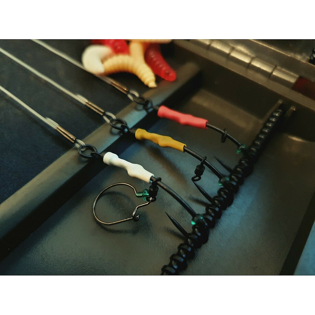 Maggot Ronnie Rig - Professionally Tied Carp Rigs
