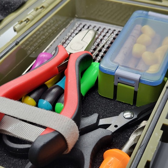 TCR - Rig Baiting Kit (includes Bait-Up Box & a wide range of tools and accessories) TCR - Rig Baiting Kit (includes Bait-Up Box & a wide range of tools and accessories)